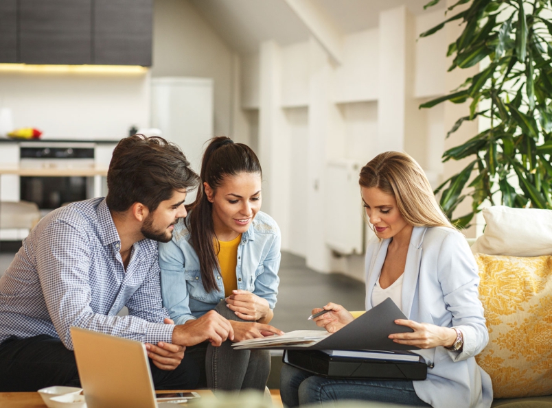 Mở khóa cánh cửa: Khám phá xu hướng và hiểu biết về bất động sản!