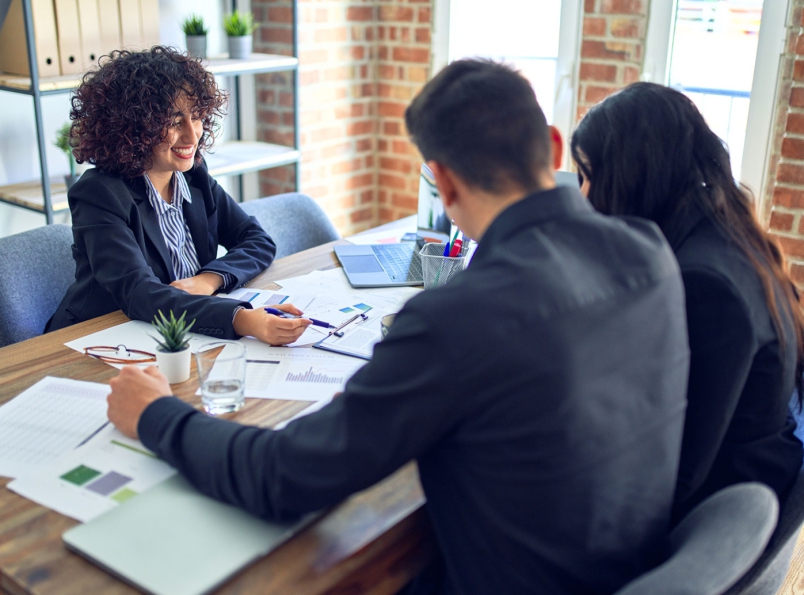 Tại sao Góc Tư Vấn Khách Hàng Nên Là Bước Đầu Tiên Của Bạn